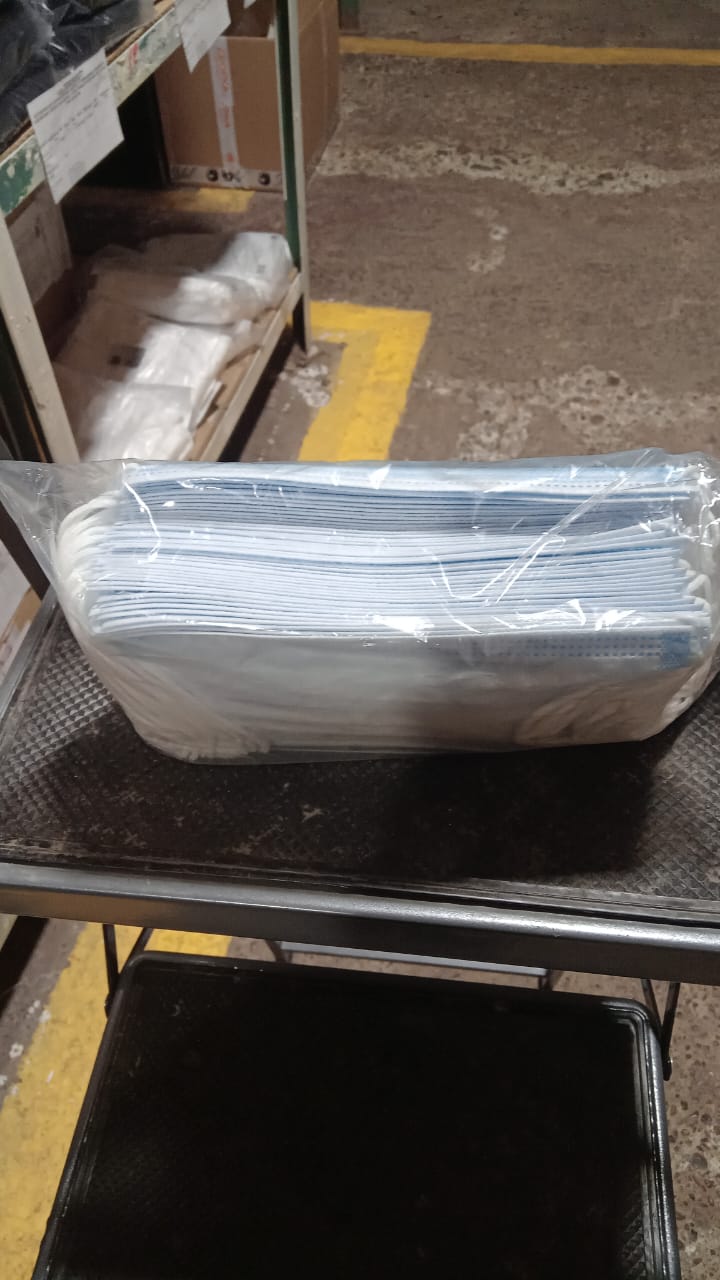 МАСКА 3-Х СЛ ОДНОРАЗОВАЯ НА РЕЗИНКАХ