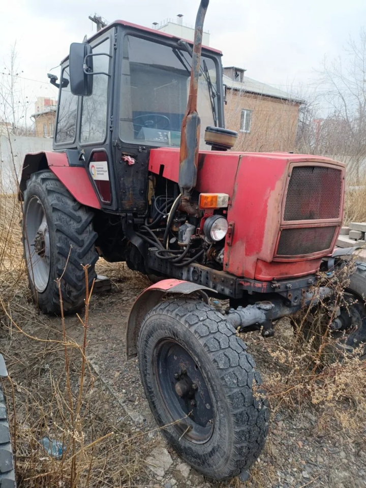 262012-Трактор колесный ЮМЗ-6 АКМ.40 гос номер 2118КМ (ИНВ.ТС463114) 