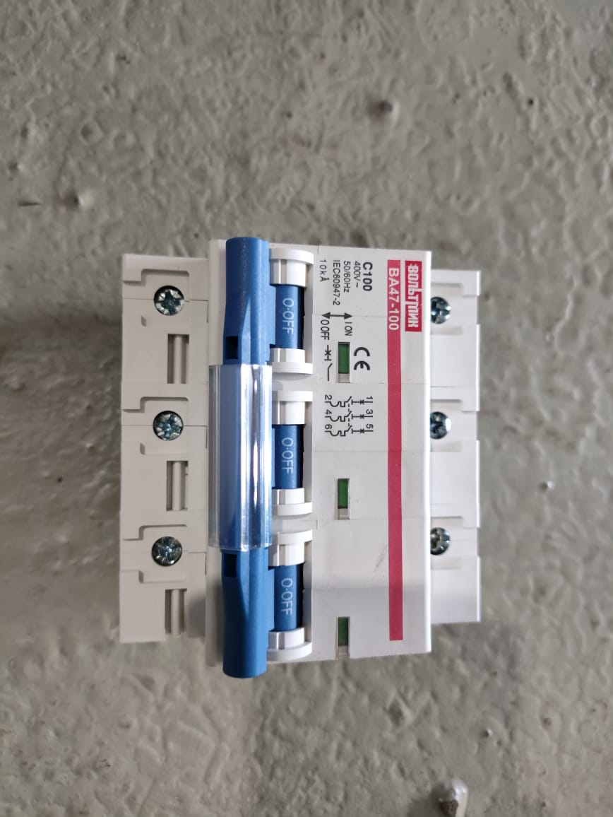 АВТОМАТ ВА 47-100 100А 3P C