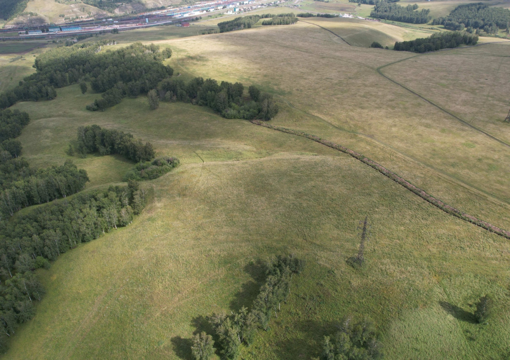 338262 - Два земельных участка (369291 м2+/- и 105777 м2+/-) Красноярский край, Березовский район, 3-й км автодороги Березовка- Маганск