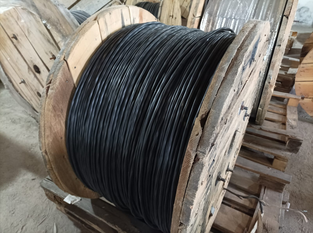 362695-КАБЕЛЬ КВВГНГ(А)-LS 5*2,5 0,66КВ. Длина 3,448 км. г.Назарово