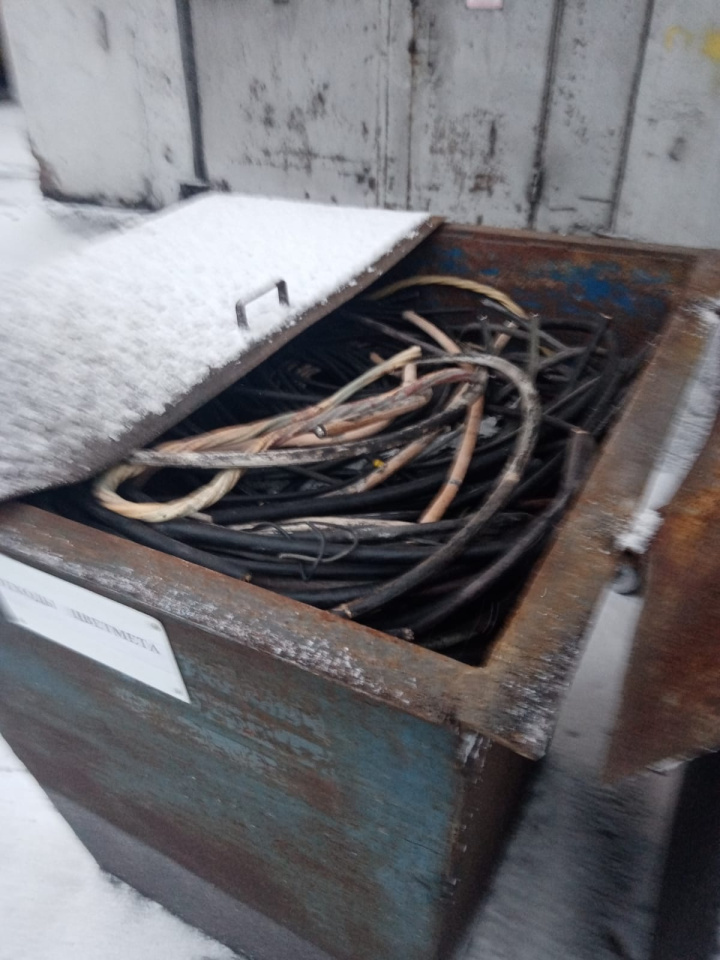 330757 - Лом цветных металлов 0.35 тонн ООО "МБТ"