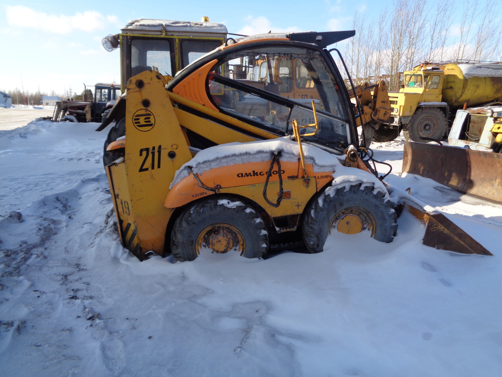 307225-ПОГРУЗЧИК КОЛЕСНЫЙ АМКОДОР 211 Гар. №19 [хн7793] (Зав. №Y21100000120536)