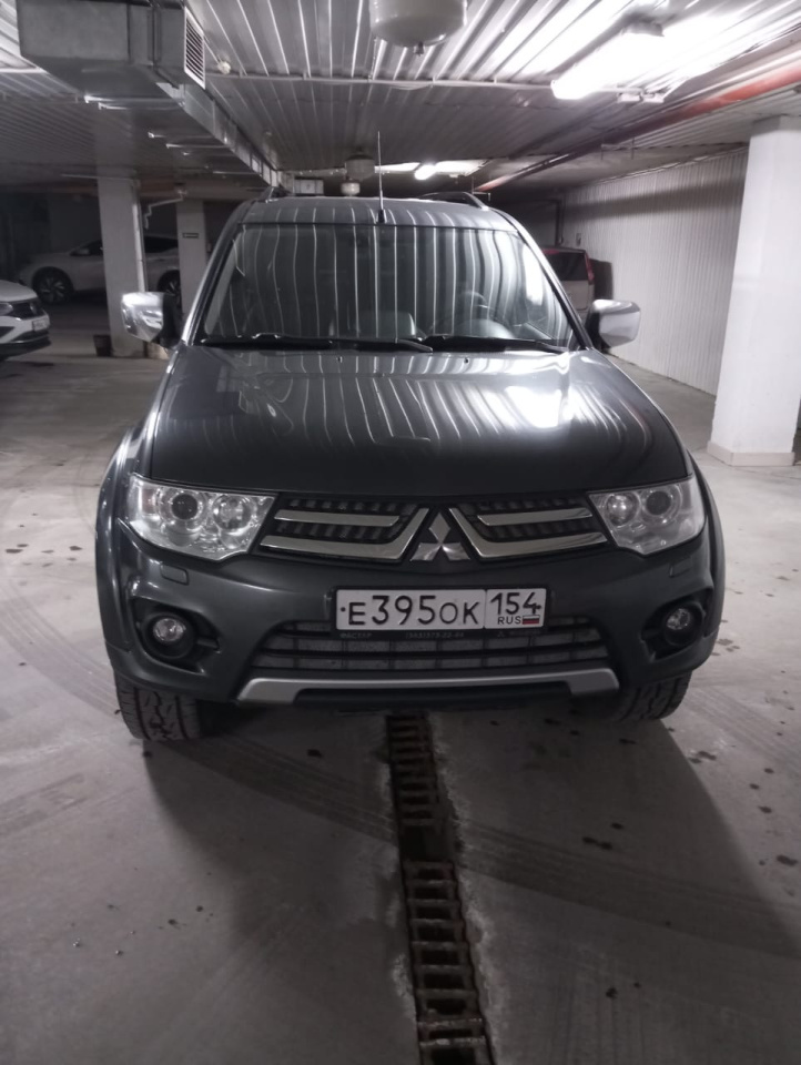 244357 - Автомобиль MITSUBISHI PAJERO SPORT, 2015 года выпуска, пробег 211 635 км. 