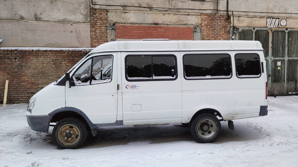 247056-Микроавтобус ГАЗ-322173, 2011г, гос.номер В815ВЕ124