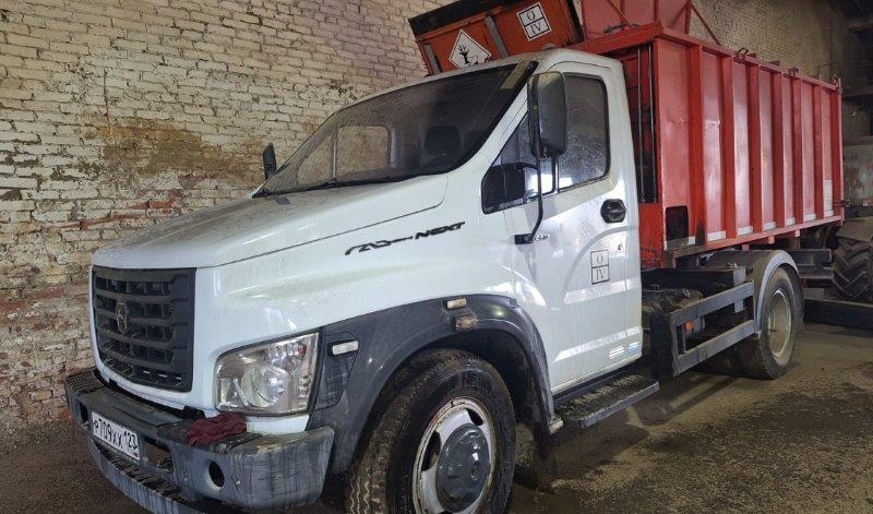 331817-АВТОМОБИЛЬ  МУСОРОВОЗ С БОКОВОЙ ЗАГРУЗКОЙ 2019 г.в.