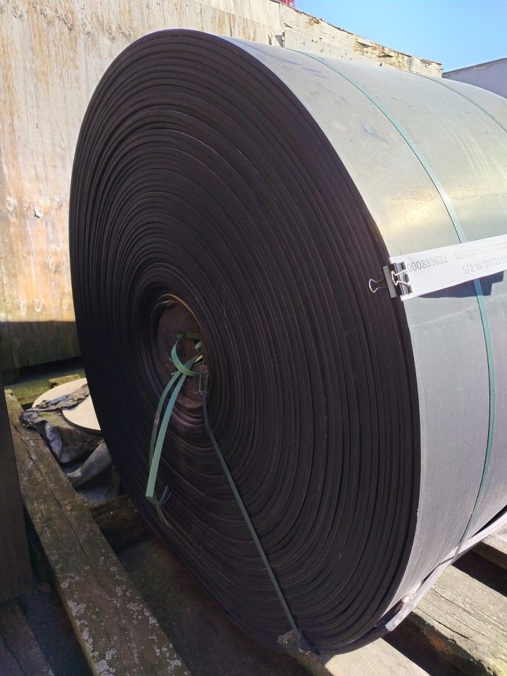 346517-Лента конвейерная ЛЕНТА 800-5 ЕР1000 5/2 W DIN22102-91 ООО «ПГ «Фосфорит»