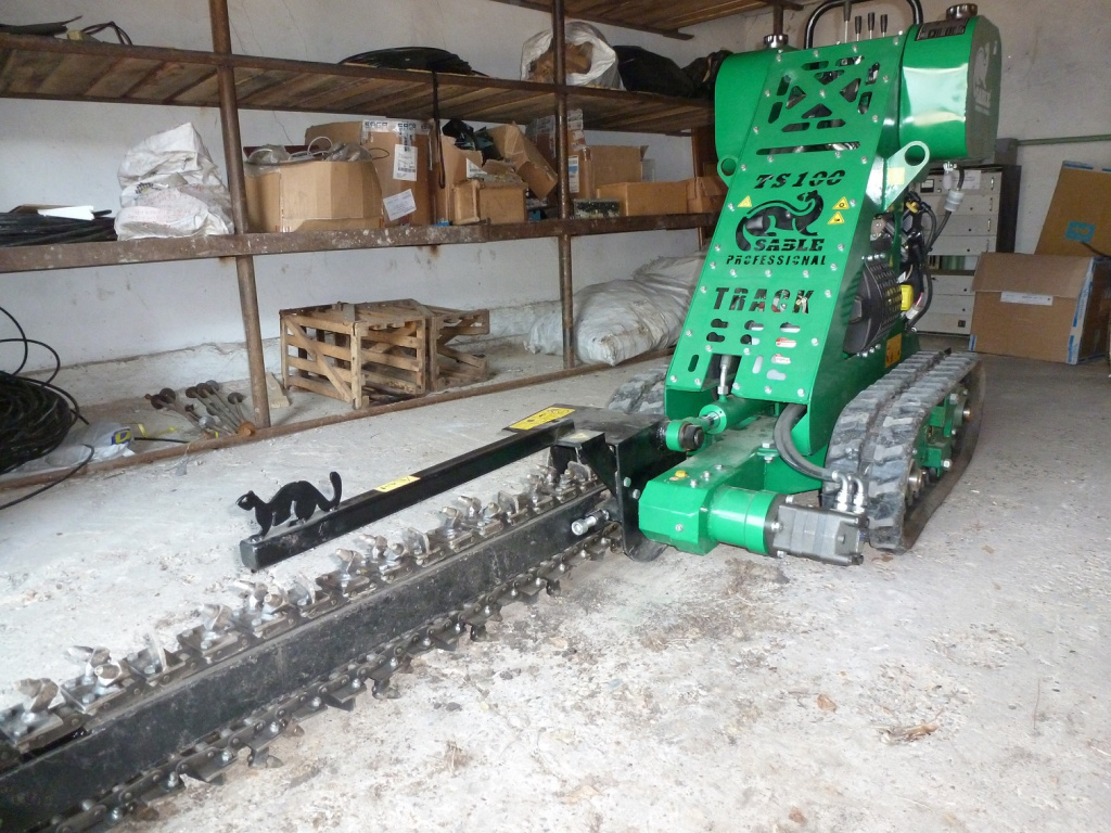ГРУНТОРЕЗ ГУСЕНИЧНЫЙ SABLE TS100 TRACK ТРАНШЕЕКОПАТЕЛЬ (Инв. №ПТ00006288)