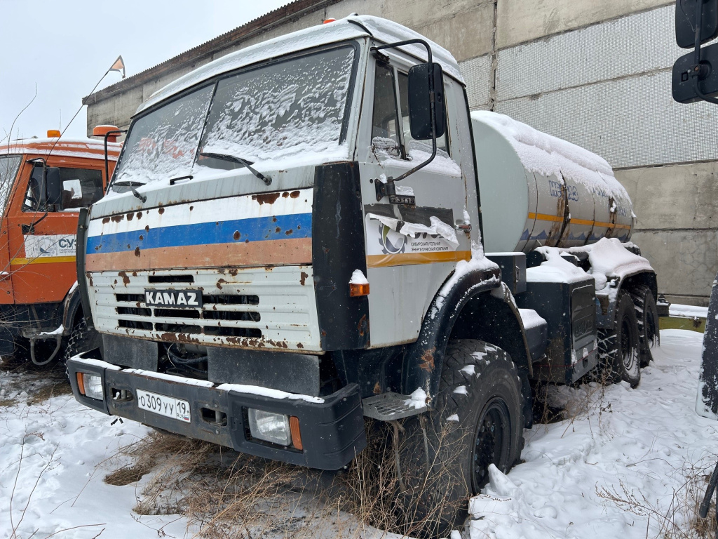 265223-Автомобиль КАМАЗ- АЦ НЕФАЗ 66065-11-10 О309УУ19 2006 г.в.