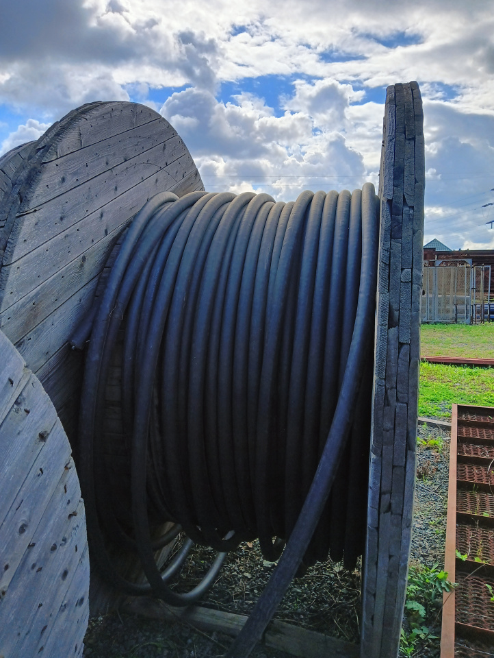 КАБЕЛЬ АВВГНГ 5*185 0,66КВ