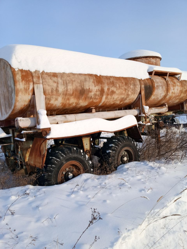 355806 - ПРИЦЕП МАРКА 9674 (ТОПЛИВНАЯ ЦИСТЕРНА), 1990 г.в, инв.номер 00512