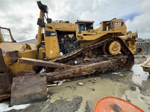 БУЛЬДОЗЕР CAT D9R N2 В РАЗБОРЕ С ДВС БЕЗ ДОКУМЕНТОВ НА ЗАПЧАСТИ