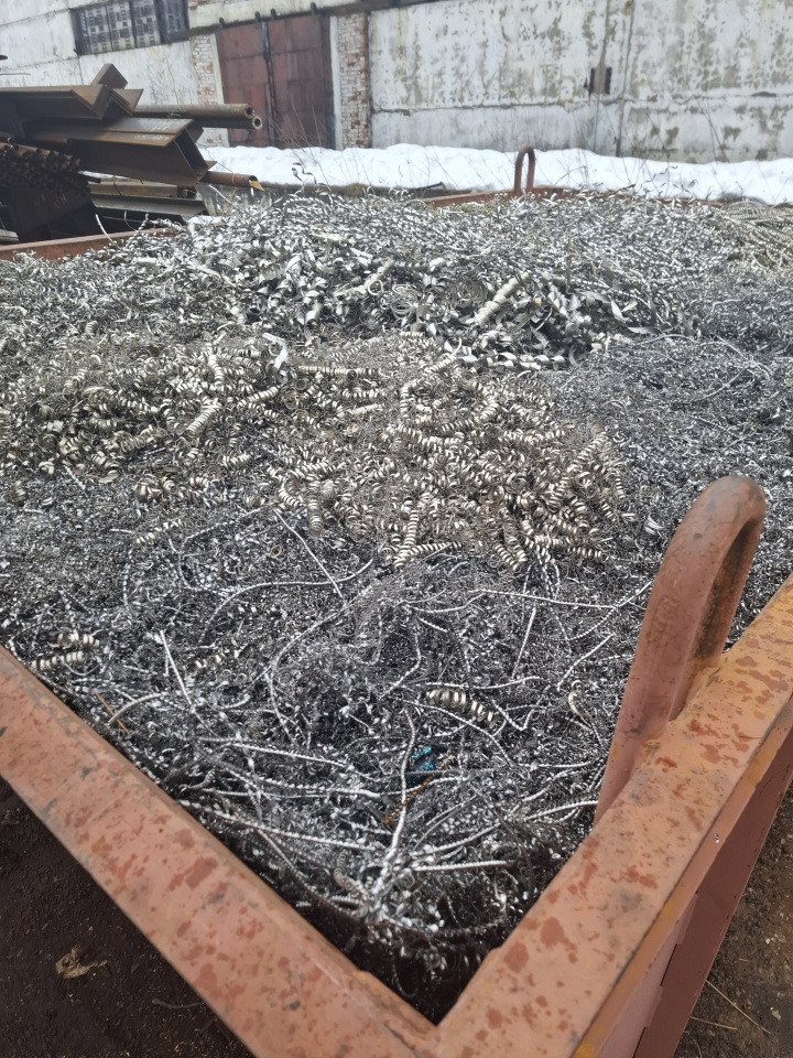 345473 - Лом легированный 16Б26 (3,19Т) АО "Березниковский механический завод"