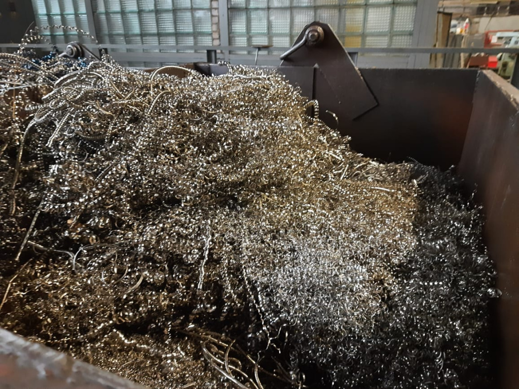 315997 - Реализация лома черных металлов (стружка) ООО "Кингисепп-ремстройсервис"