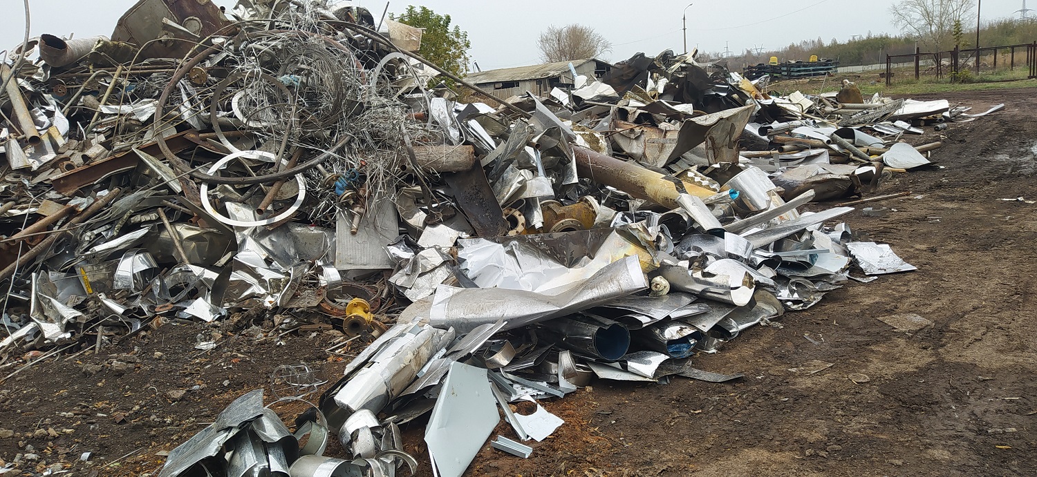 217613 - Лом черных металлов (смешанный легированный металлолом - Ni от ...