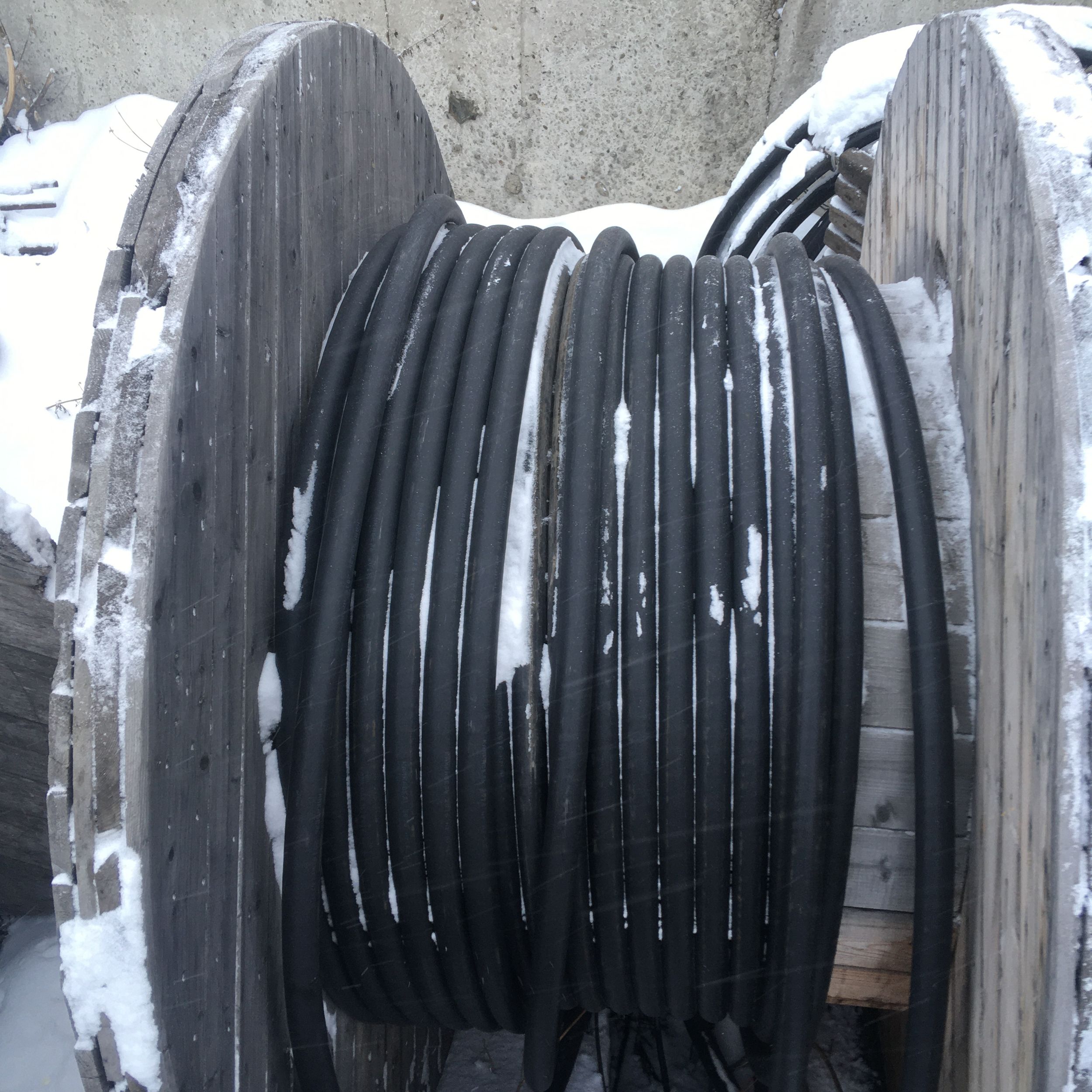 КАБЕЛЬ АВВГНГ-LS 3*120 6КВ