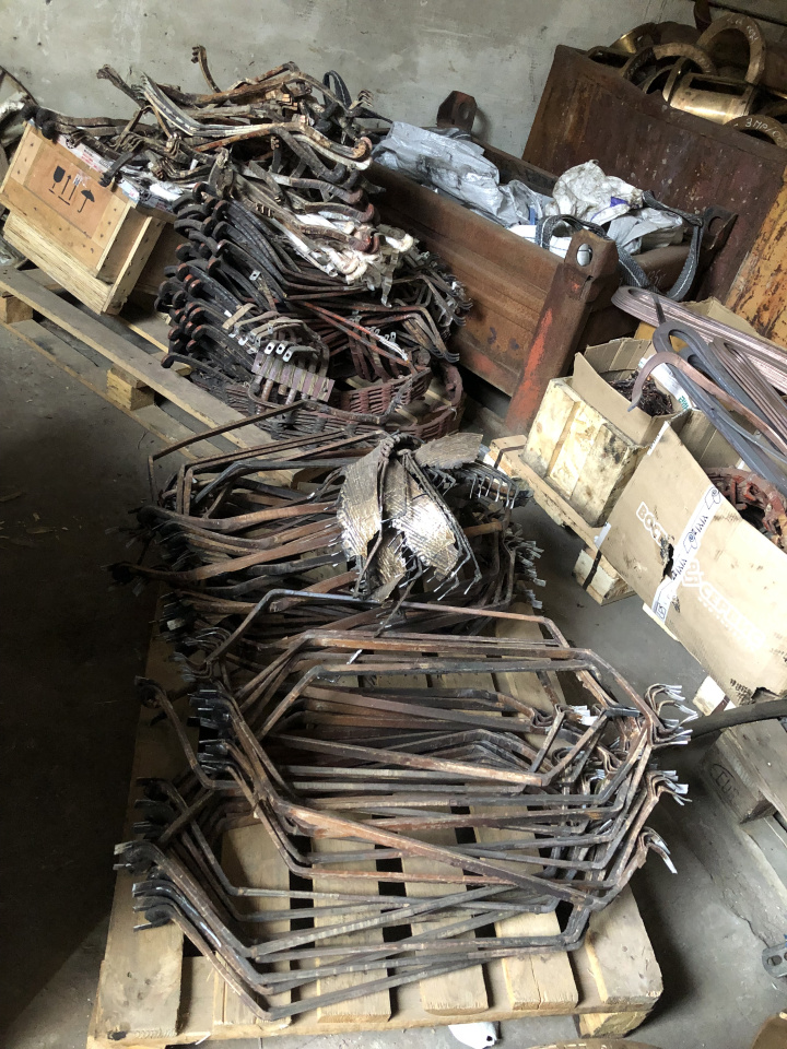 331426-Лом и отходы цветных металлов 21 тонна филиала ООО "ЕСК СУЭК" - "Бородинский РМЗ"