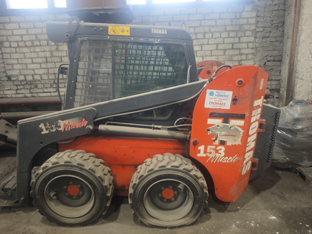 345485-Погрузчик Loader T-153 г/в 2004