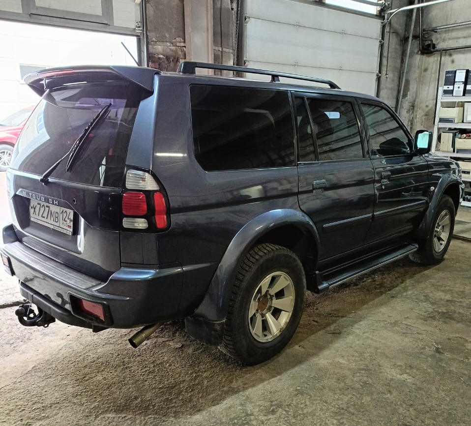 221037-Автомобиль MITSUBISHI PAJERO SPORT 3.0 Бензин, 2006г., гос.номер Х727МВ124