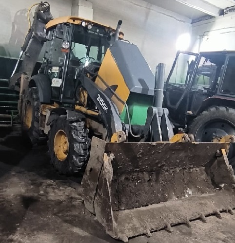 262152-Экскаватор-погрузчик JOHN DEERE 315SK (ИНВ.ТС465359)