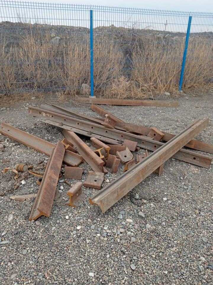 371334-Лом черных металлов 176 тонн предприятий ООО "СУЭК-Хакасия" в IV-ом кв. 2026 г (Разрез Изыхский, Восточно-Бейский разрез)