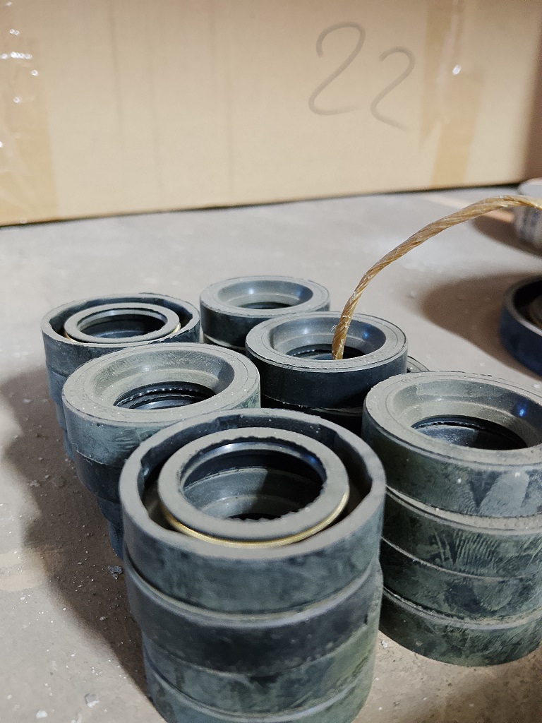 МАНЖЕТА 1,2-25*42-2 ГОСТ8752-79