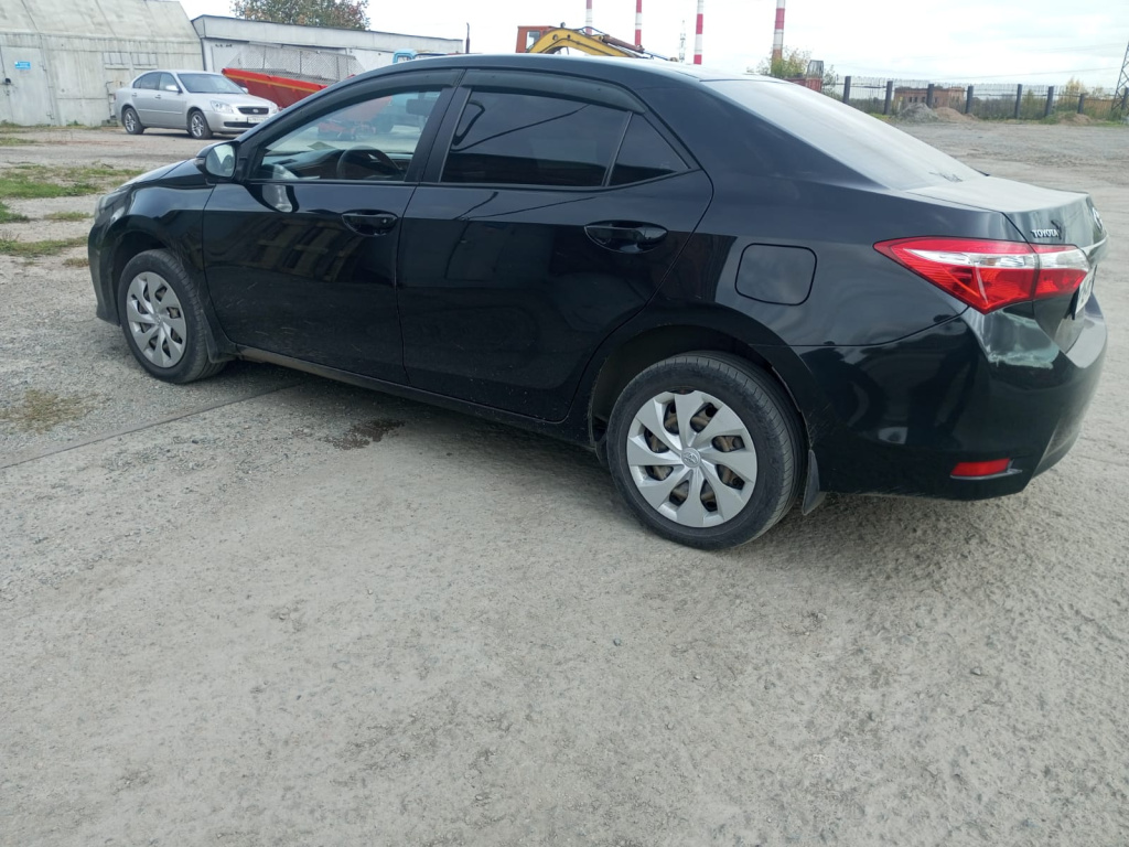 338146-Автомобиль Toyota Corolla 2013г, МКПП, 490тыс.км, М164УС