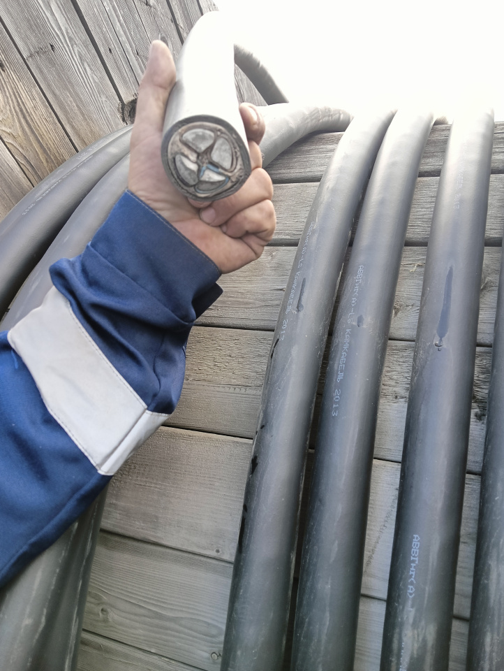 КАБЕЛЬ АВВГНГ-LS 4*150 1КВ
