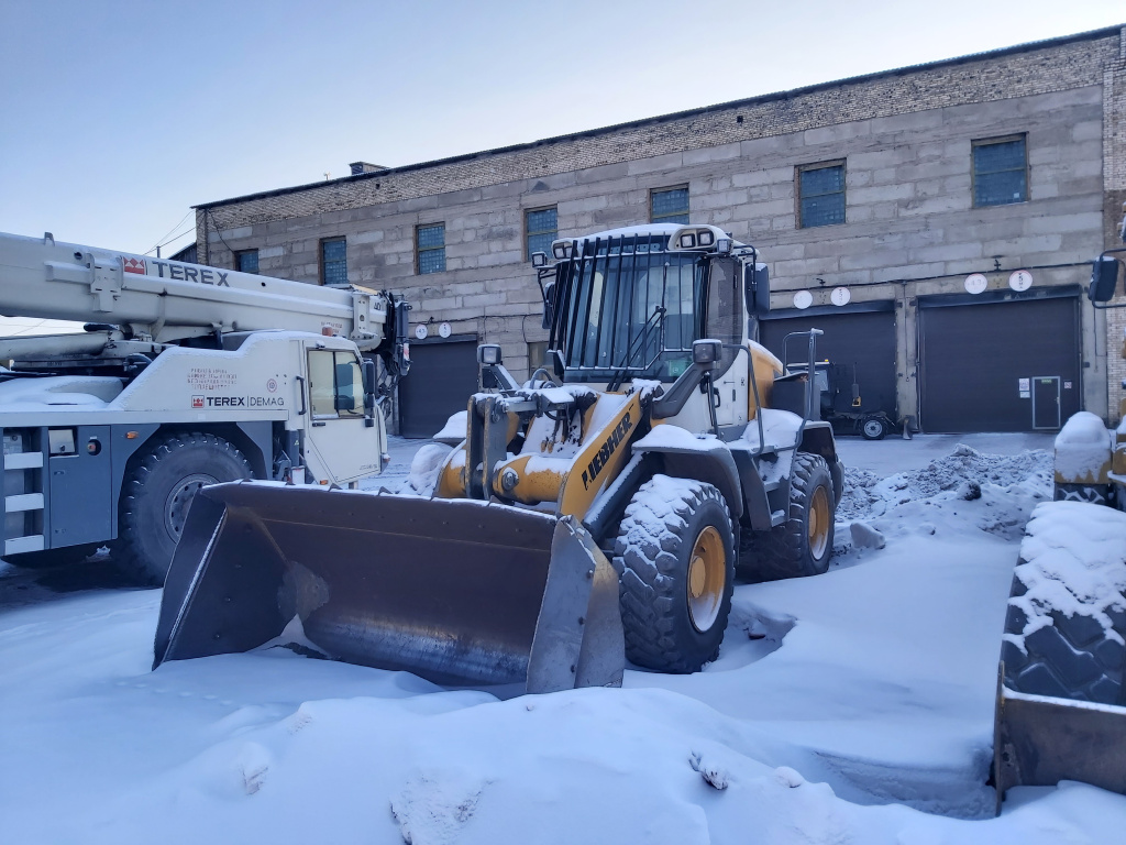 268652-ПОГРУЗЧИК КОЛЕСНЫЙ LIEBHERR L-528 Гар. №12 [5028ку] (Зав. №VATZ0660EZB031203)	