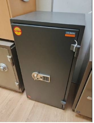 333414-СЕЙФ ОГНЕСТОЙКИЙ VALBERG FRS-67T CL, ИНВ№: 1200-800000083490-0000 (ООО "СГК" , г..Москва)