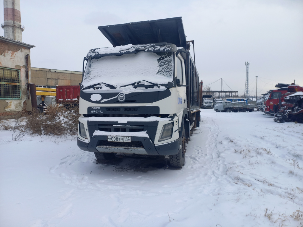 276897-Самосвал карьерный на шасси VOLVO гос.№ о008ем