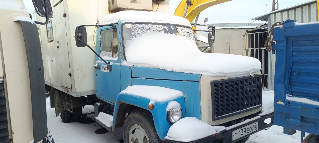Автомобиль ГАЗ-3307, 1992 г