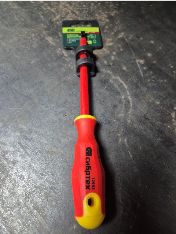 ОТВЕРТКА ШЛИЦЕВАЯ 616474 UNIOR